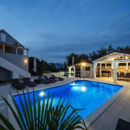 Beautiful In Mali I With Pool *